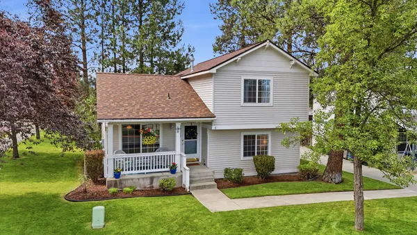 $370,000 | 10212 East 17th Lane, Spokane Valley, WA 99206