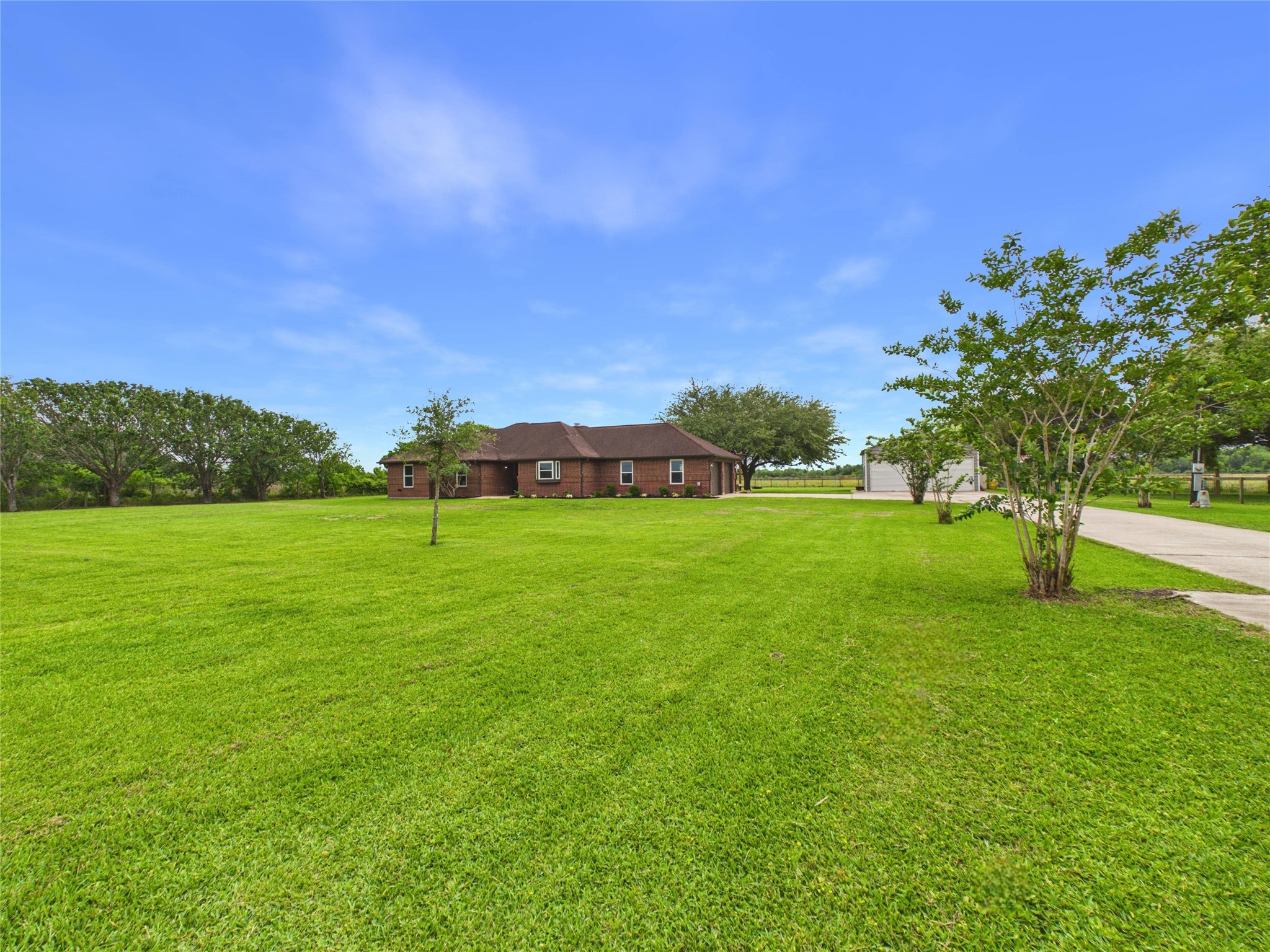 4610 Mustang Road Alvin, TX 77511 - Photo 1 of 50 Welcome to 4610 Mustang Rd. Your own piece of paradise!