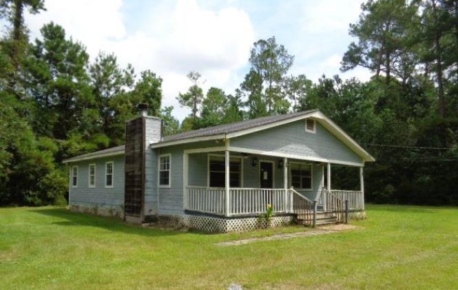 5345 Sharp Road Mandeville, LA 70471 - Photo 2 of 10 Gallery Image 2