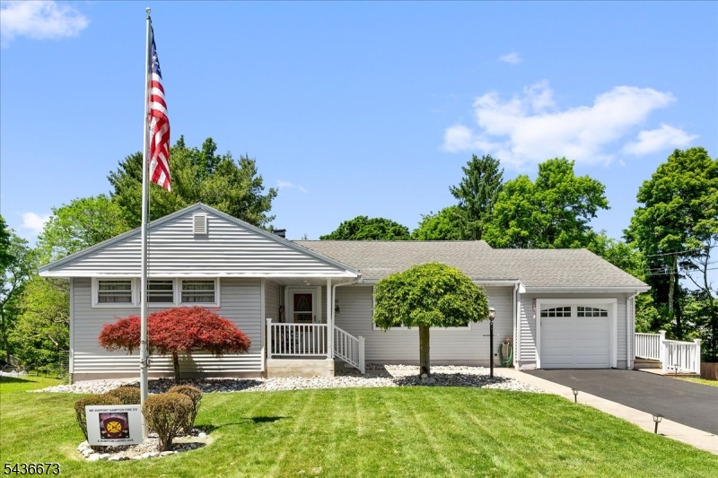 62 New Street Hampton, NJ 08827 - Photo 1 of 29