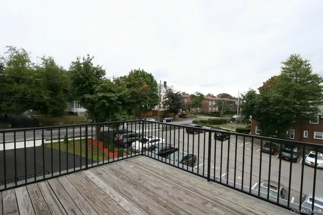 $2,900 | 385 Palisade Avenue, Unit 3, Yonkers, NY 10703
