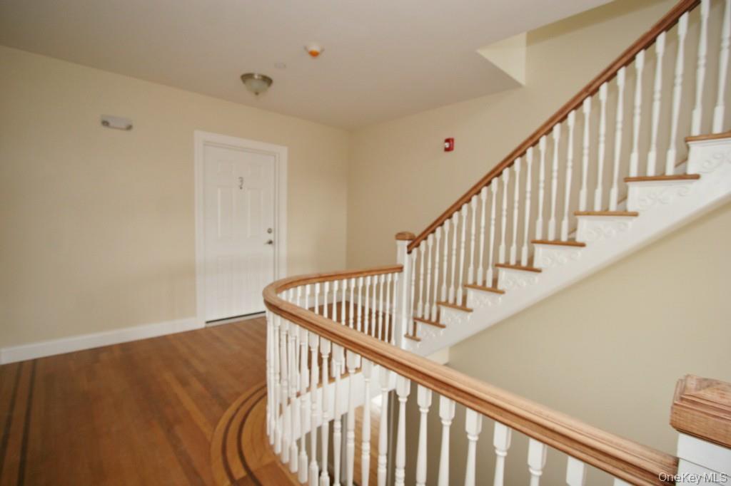 385 Palisade Avenue, Unit 3 Yonkers, NY 10703 - Photo 6 of 22