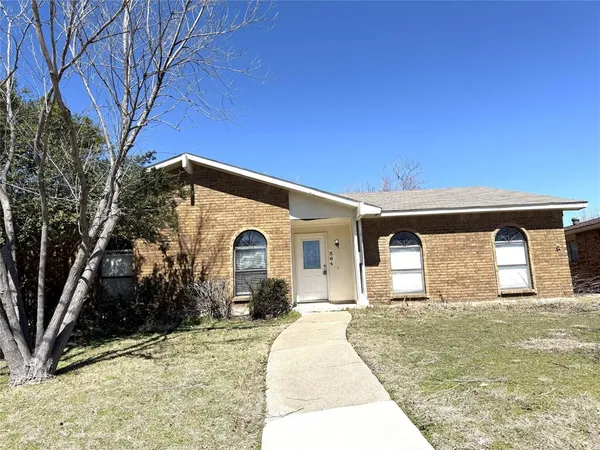 $350,000 | 564 Havencrest Lane, Coppell, TX 75019