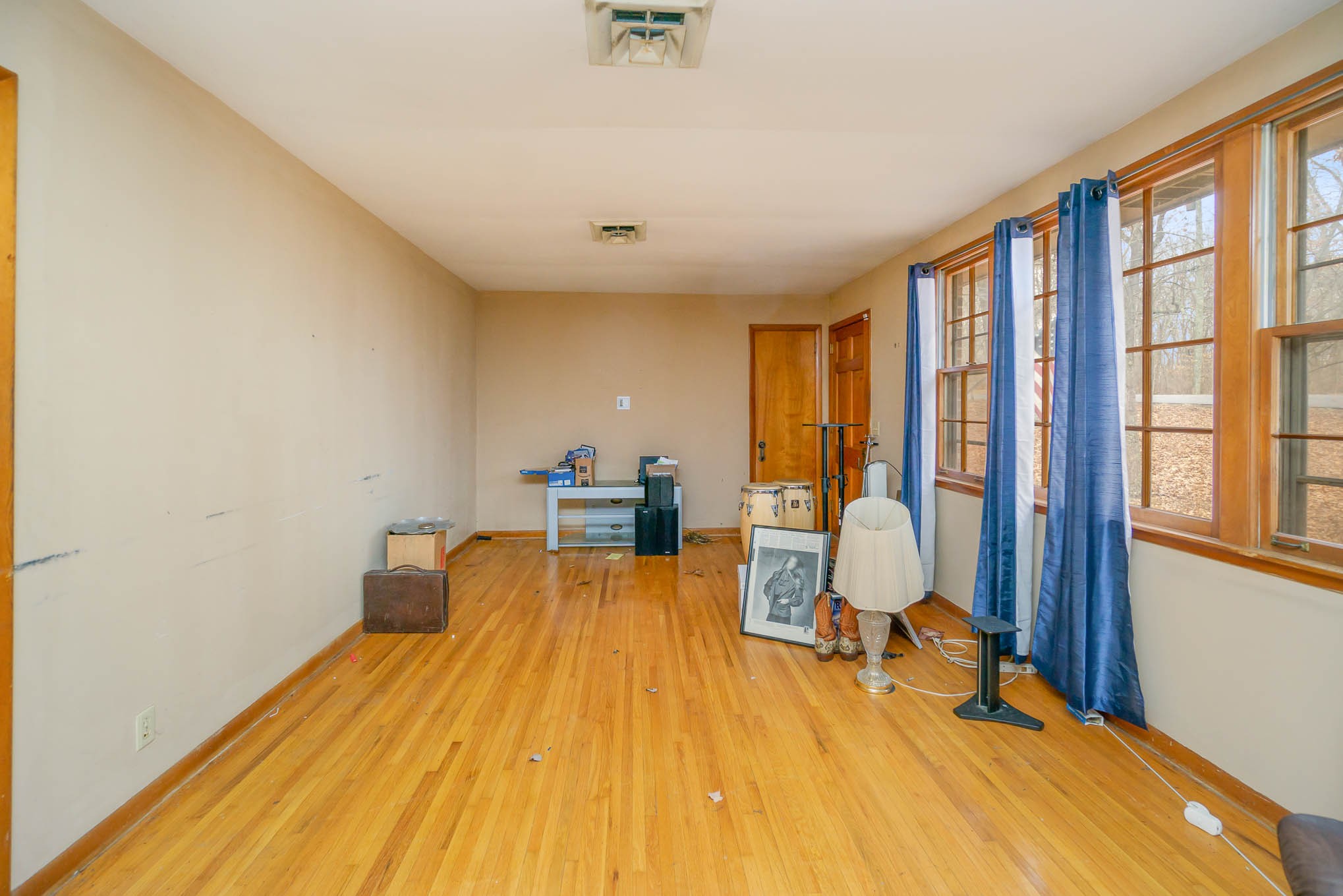 8552 Lewis Road Nashville, TN 37221 - Photo 3 of 19 Gallery Image 3