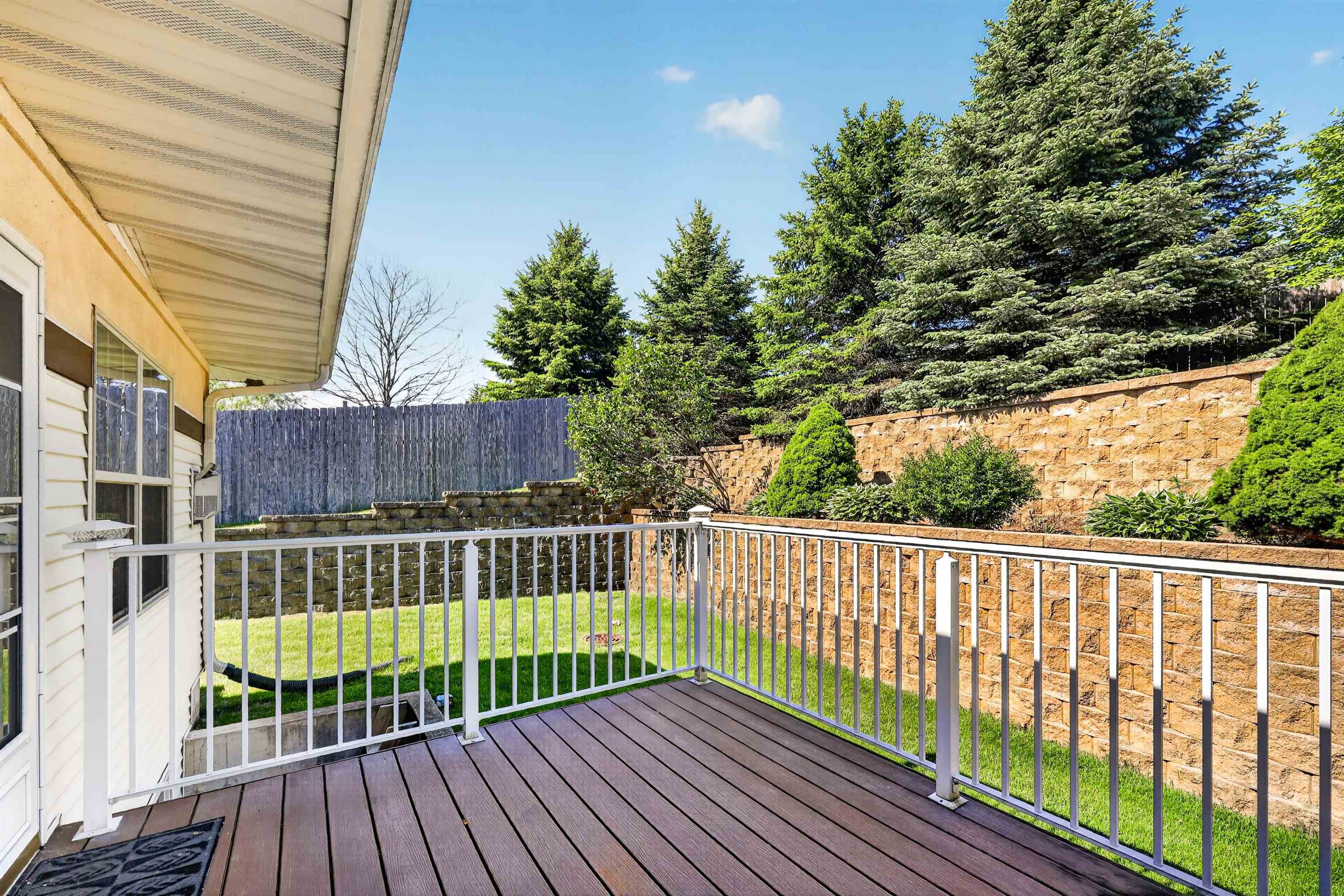 672 Clardell Drive Sun Prairie, WI 53590 - Photo 37 of 43