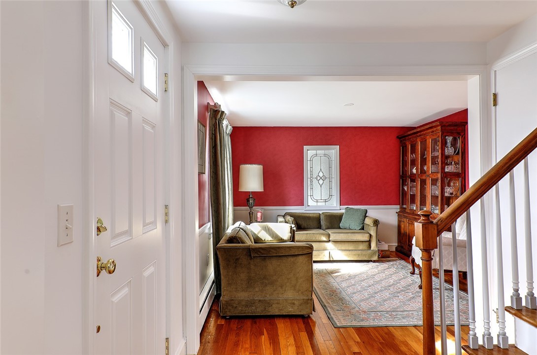7 Lafayette Road Barrington, RI 02806 - Photo 14 of 27
Former Dining room now being utilizied as a sitting room