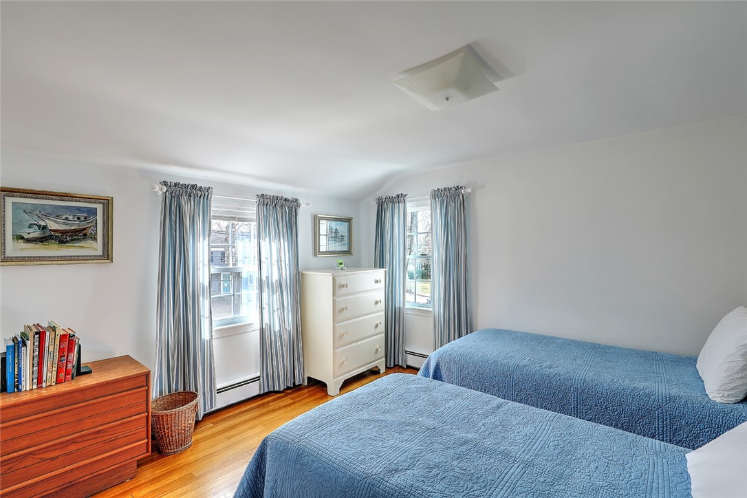 7 Lafayette Road Barrington, RI 02806 - Photo 21 of 27 Generous twin sized bedroom