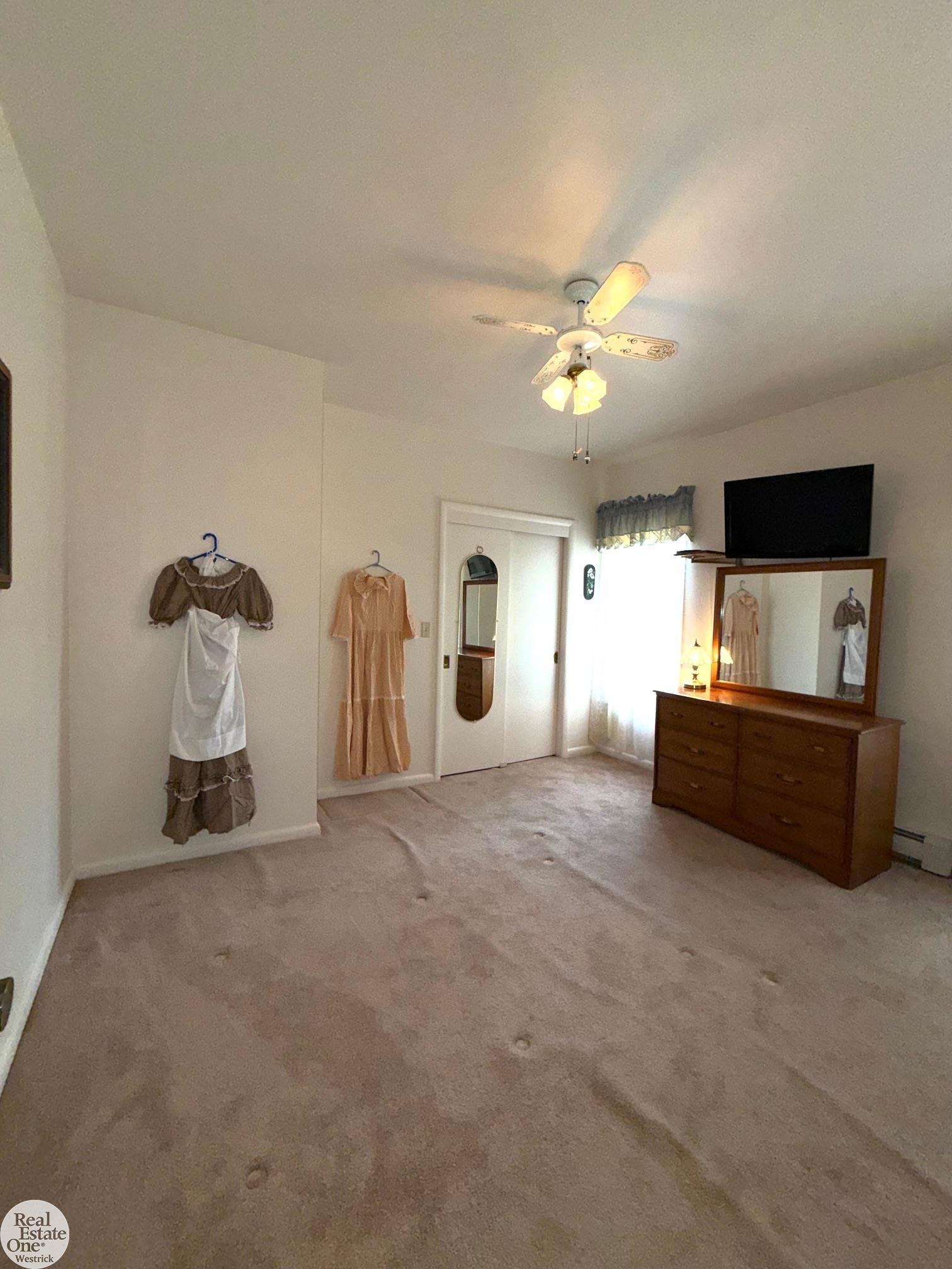 1471 South Allen Road St. Clair, MI 48079 - Photo 39 of 84 Bedroom 3 Double CLosets