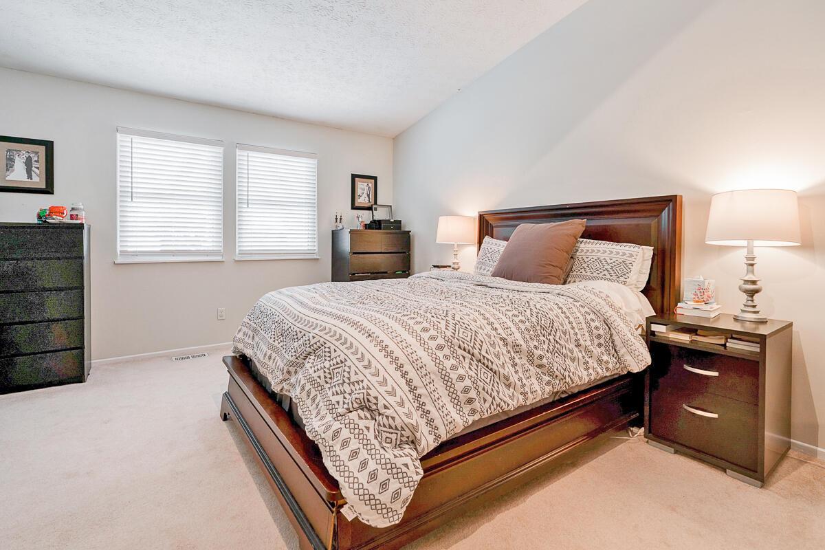 4106 Spring Flower Court Columbus, OH 43230 - Photo 22 of 33