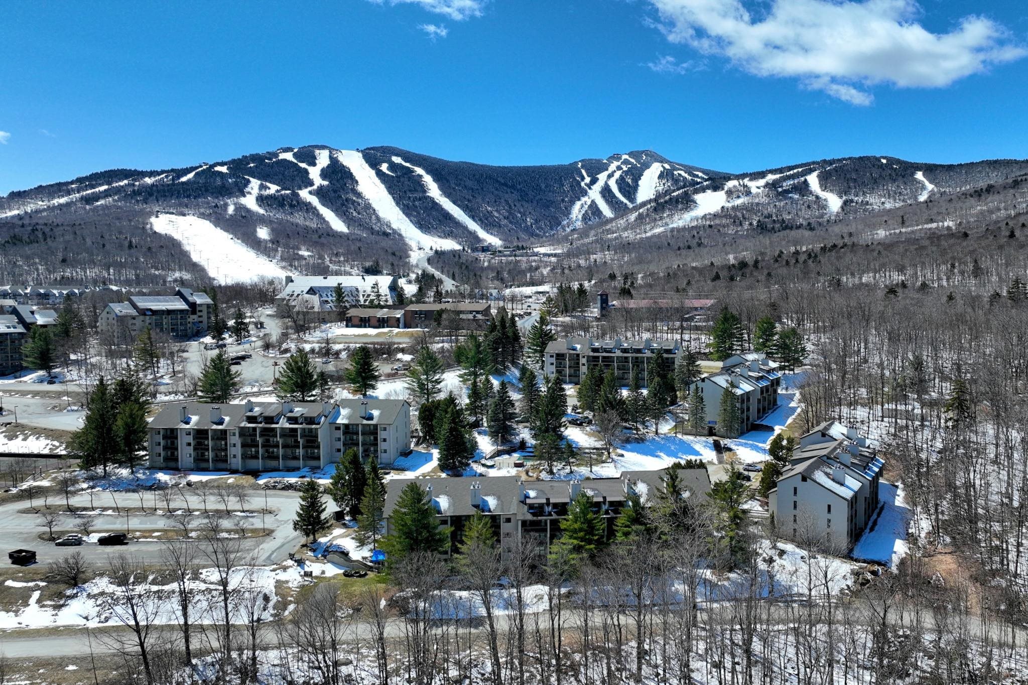 257 Old Mill Road, Unit E12 Killington, VT 05751 - Photo 36 of 37