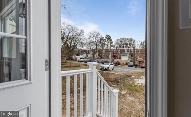 $2,075 | 300 East Front Street, Media, PA 19063