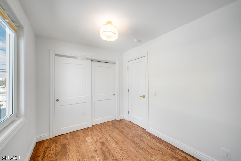 11 Walnut Street Little Falls, NJ 07424 - Photo 16 of 22