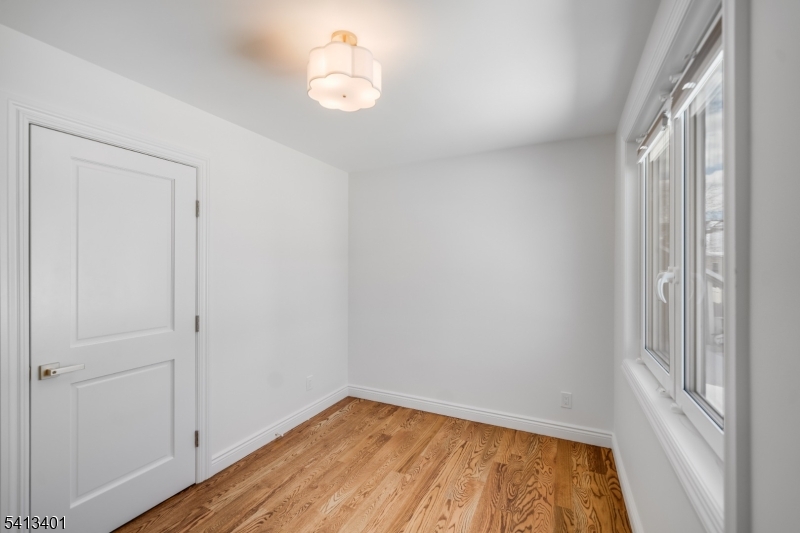 11 Walnut Street Little Falls, NJ 07424 - Photo 18 of 22