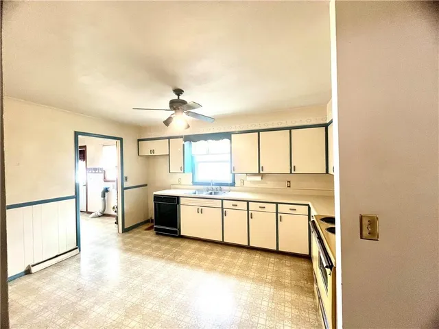 $129,900 | 1128 North Clay Street, Nevada, MO 64772