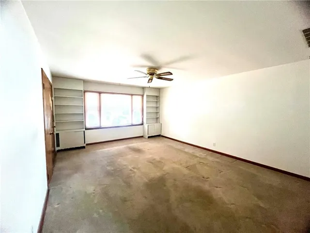 $129,900 | 1128 North Clay Street, Nevada, MO 64772