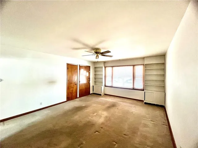 $129,900 | 1128 North Clay Street, Nevada, MO 64772