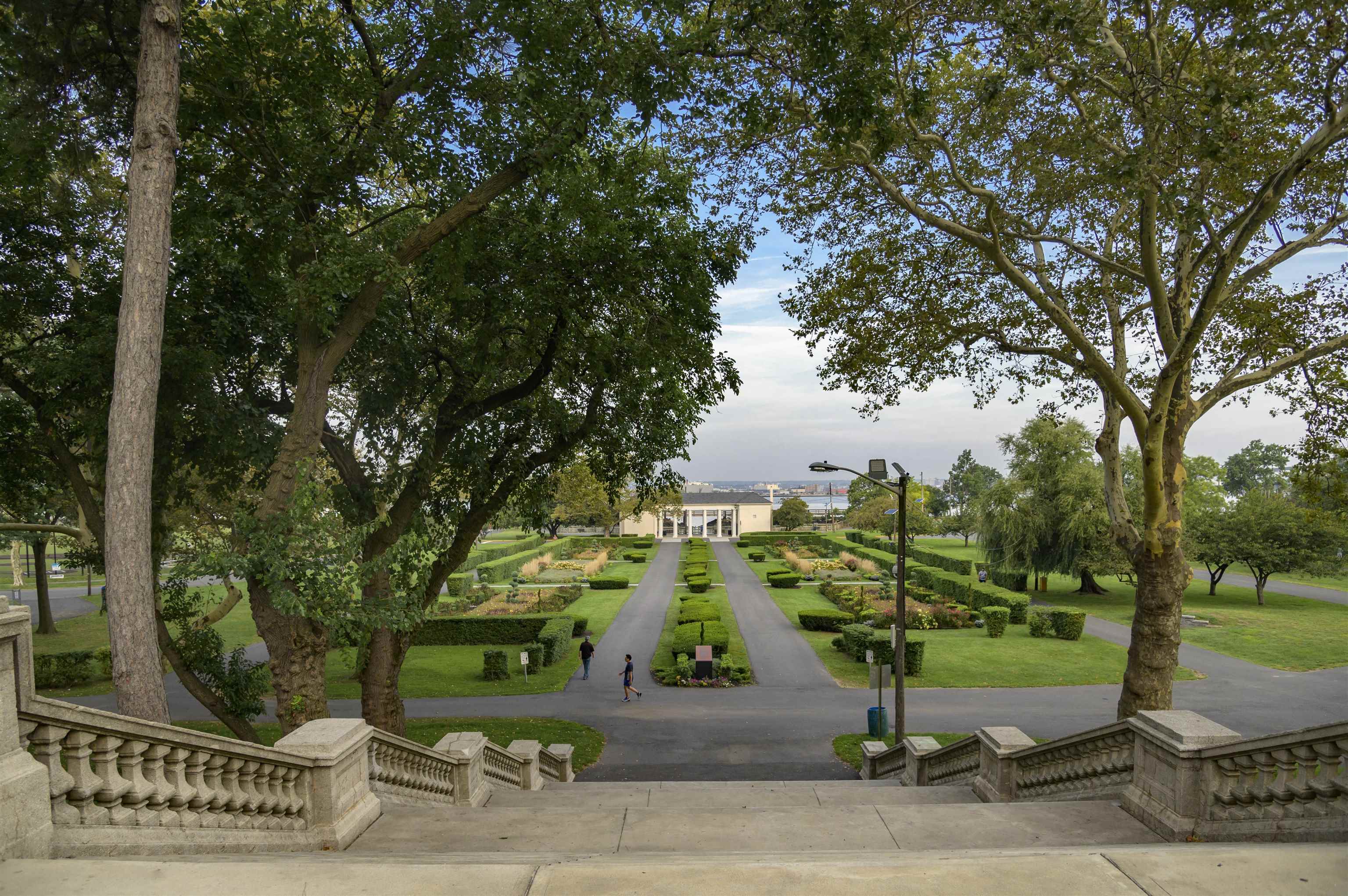 477 Broadway, Unit 409 Bayonne, NJ 07002 - Photo 8 of 19 a view of a street
