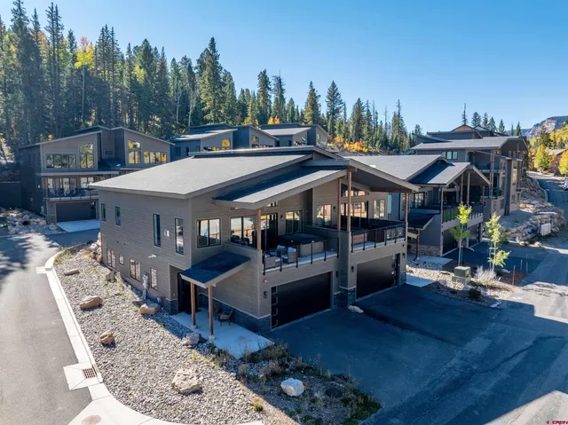 a view of a terrace with sitting area