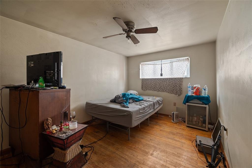 803 7th Street McKees Rocks, PA 15136 - Photo 13 of 28