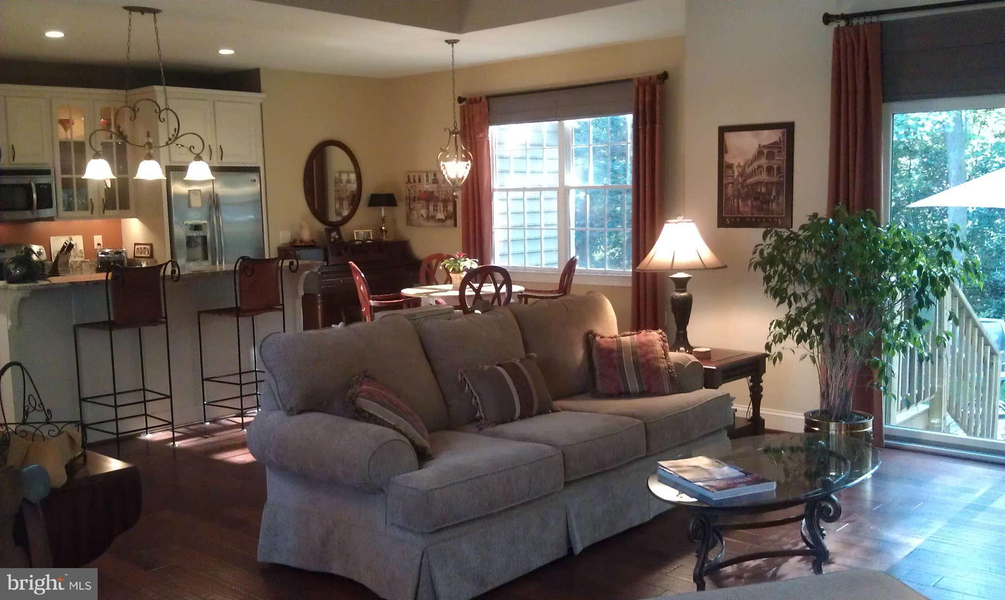 935 Winding Road Edgewater, MD 21037 - Photo 19 of 21 Interior (General)