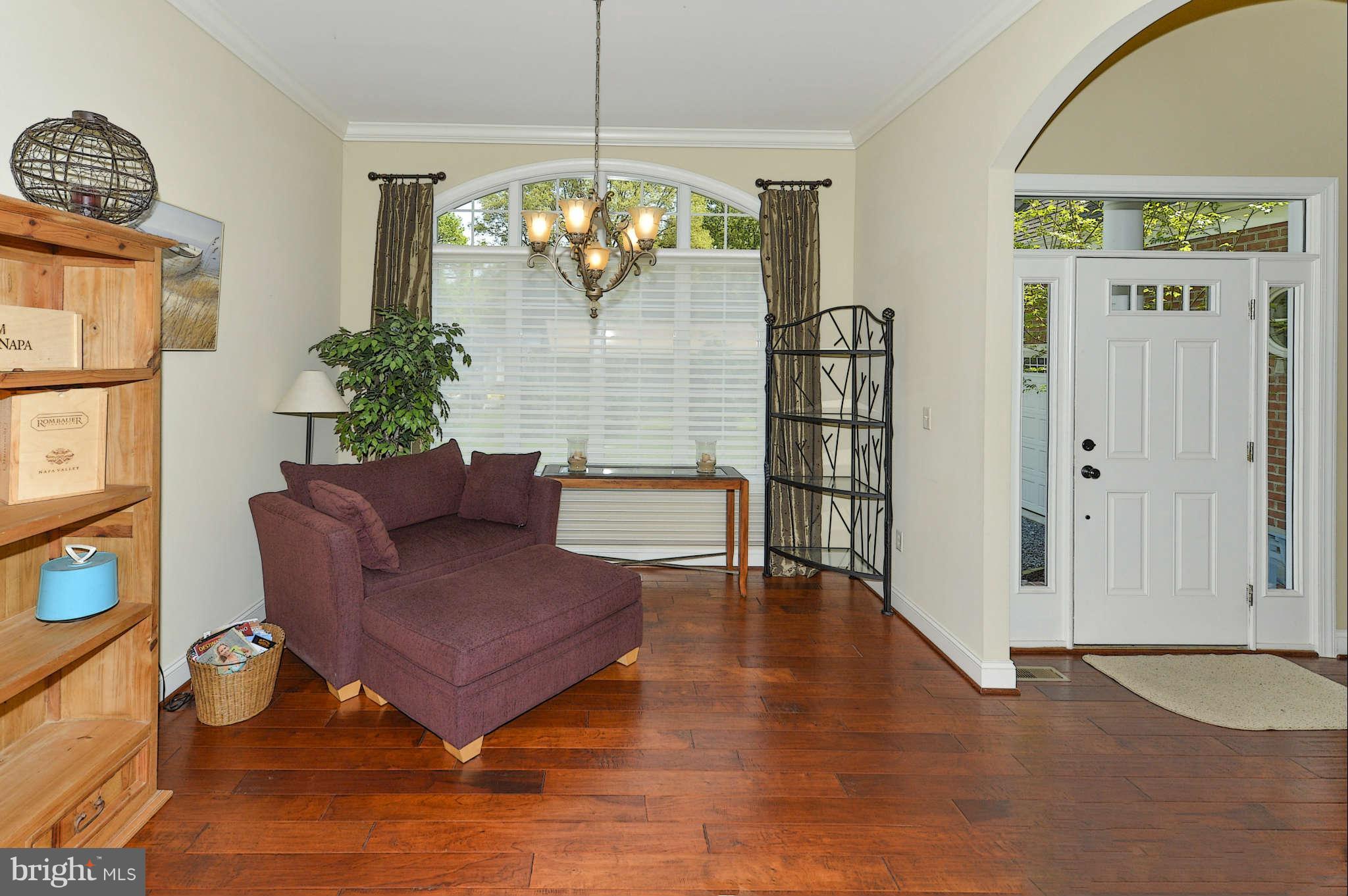 935 Winding Road Edgewater, MD 21037 - Photo 4 of 21 Family Room