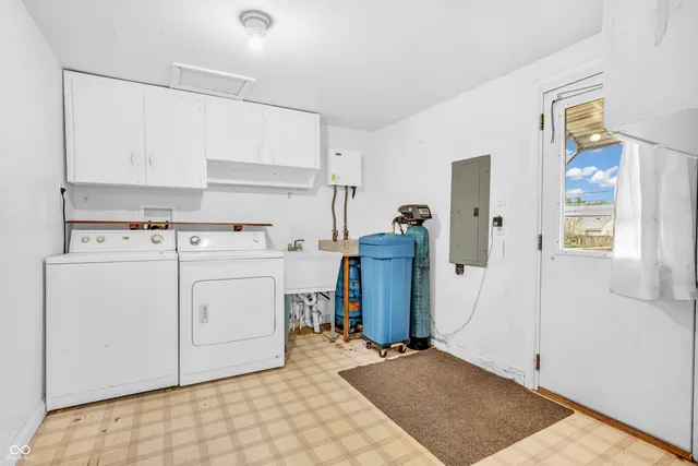 $162,500 | 8167 Sugar Creek Myrtle Lane, Fairland, IN 46126