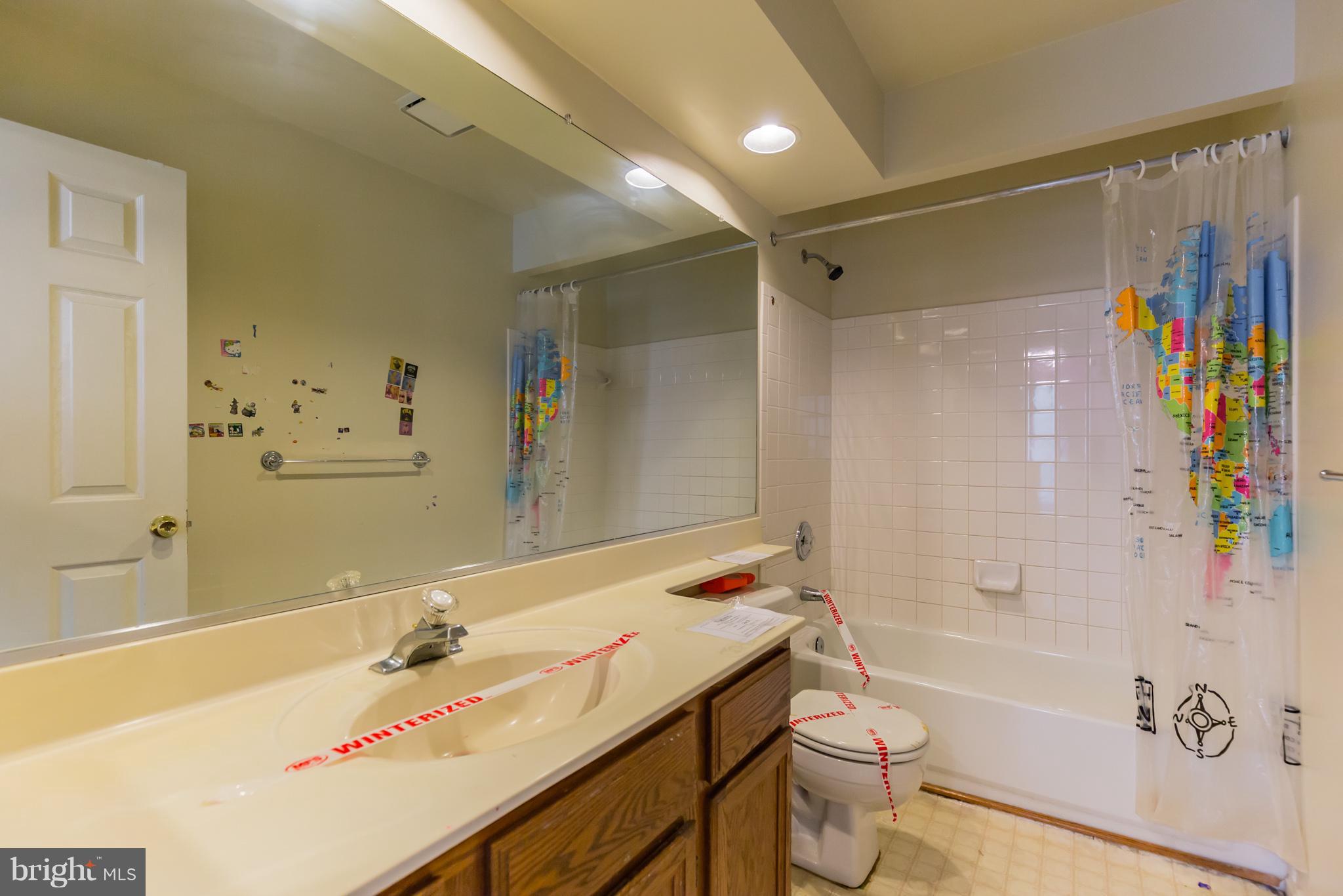 7018 Dew Drop Way Clinton, MD 20735 - Photo 26 of 30 Bath
