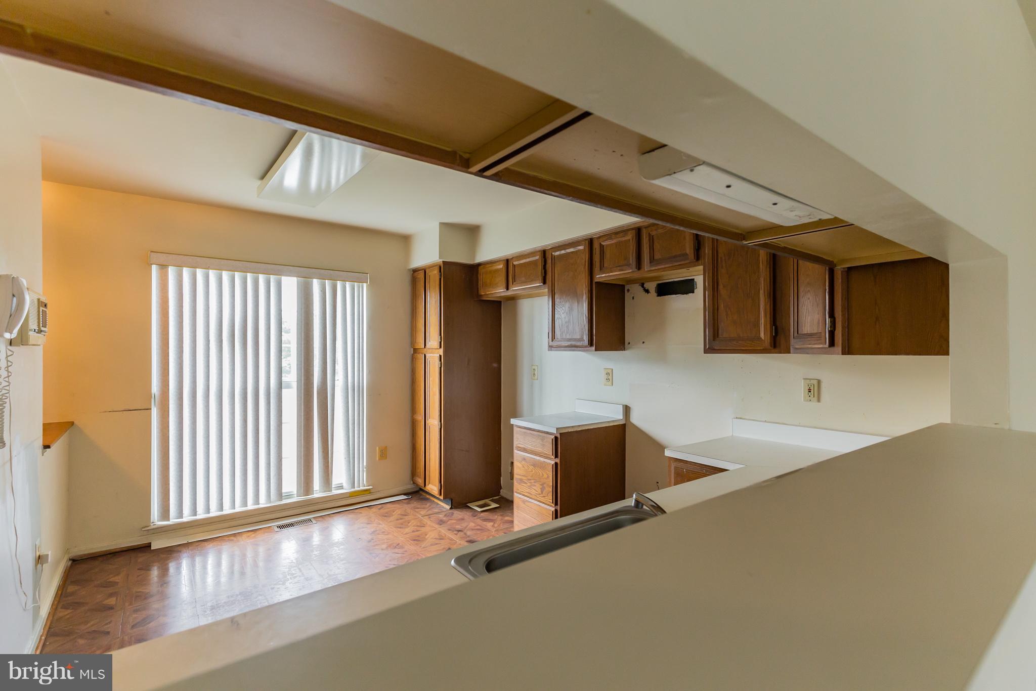 7018 Dew Drop Way Clinton, MD 20735 - Photo 7 of 30 Kitchen