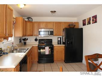 16573 Oak Bridge Road Brighton, IL 62012 - Photo 8 of 24 Gallery Image 8
