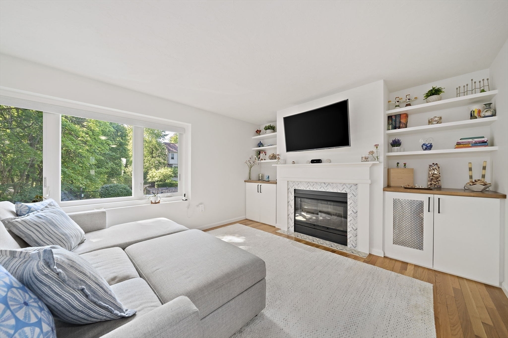 36 Maple Street, Unit 36 Canton, MA 02021 - Photo 6 of 40