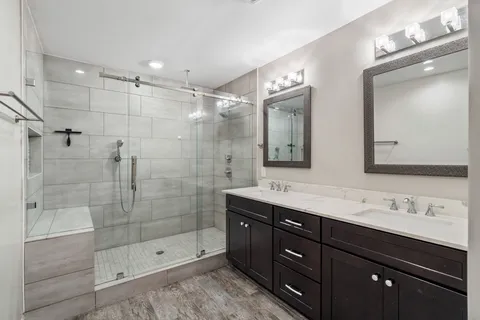$575,000 | 10735 Cedar Creek Drive, Houston, TX 77042
