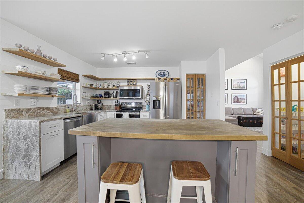 7386 Michigan Isle Road Lake Worth, FL 33467 - Photo 12 of 59 50-Kitchen-B