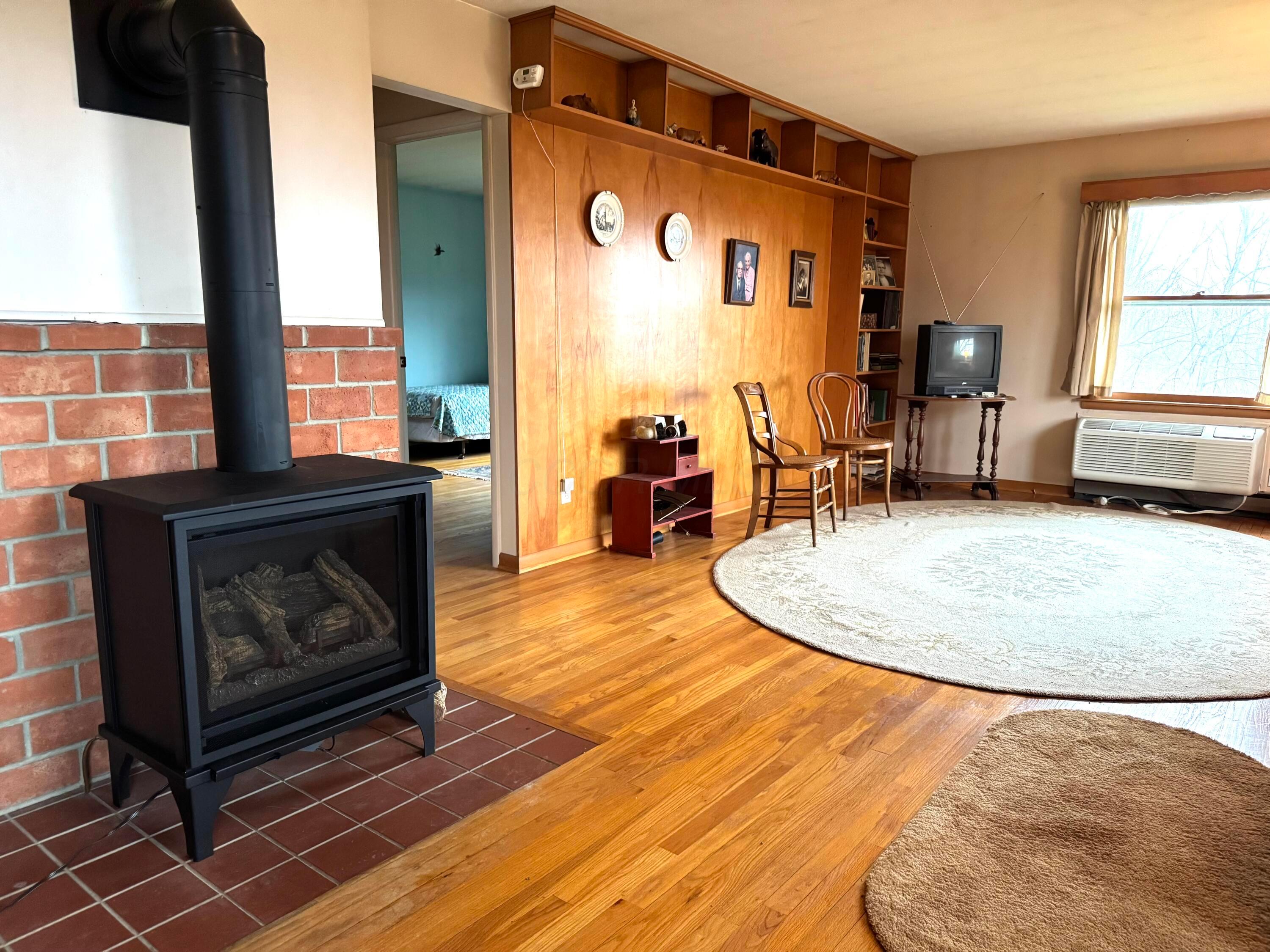 3090 Melick Road Utica, OH 43080 - Photo 20 of 36 IMG_1087