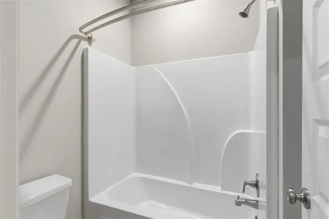 $275,000 | 1325 South Robinwood Drive, Lake Charles, LA 70611