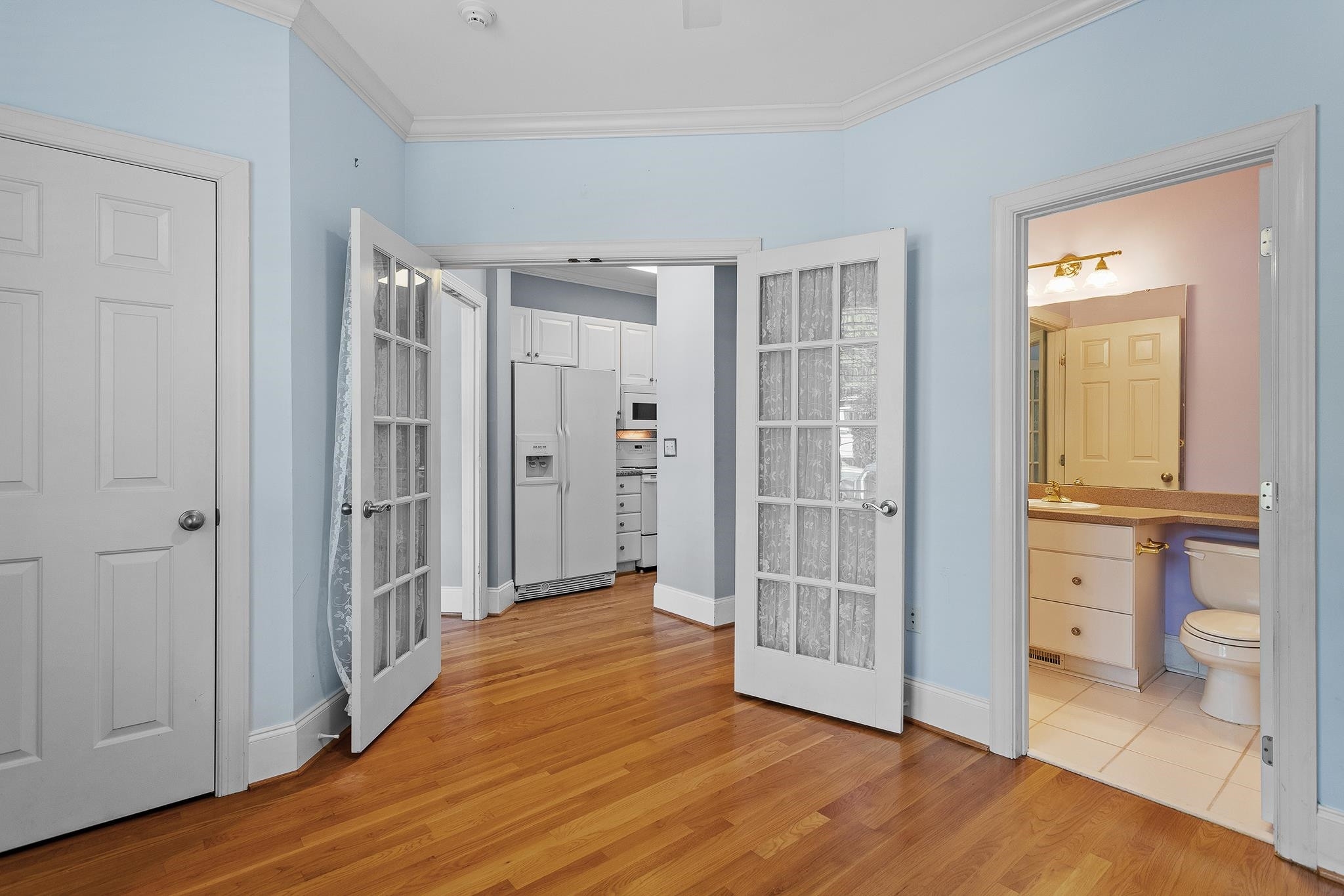 1806 Saluda Court Raleigh, NC 27608 - Photo 14 of 29 Photo 14