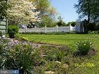 579 Locust Grove Road West Chester, PA 19382 - Photo 3 of 6 Gallery Image 3
