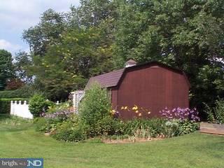 579 Locust Grove Road West Chester, PA 19382 - Photo 4 of 6 Gallery Image 4