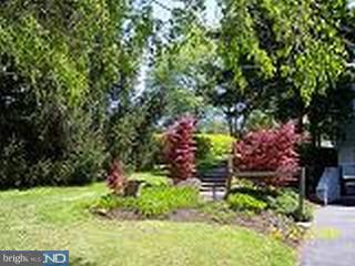 579 Locust Grove Road West Chester, PA 19382 - Photo 6 of 6 Gallery Image 6
