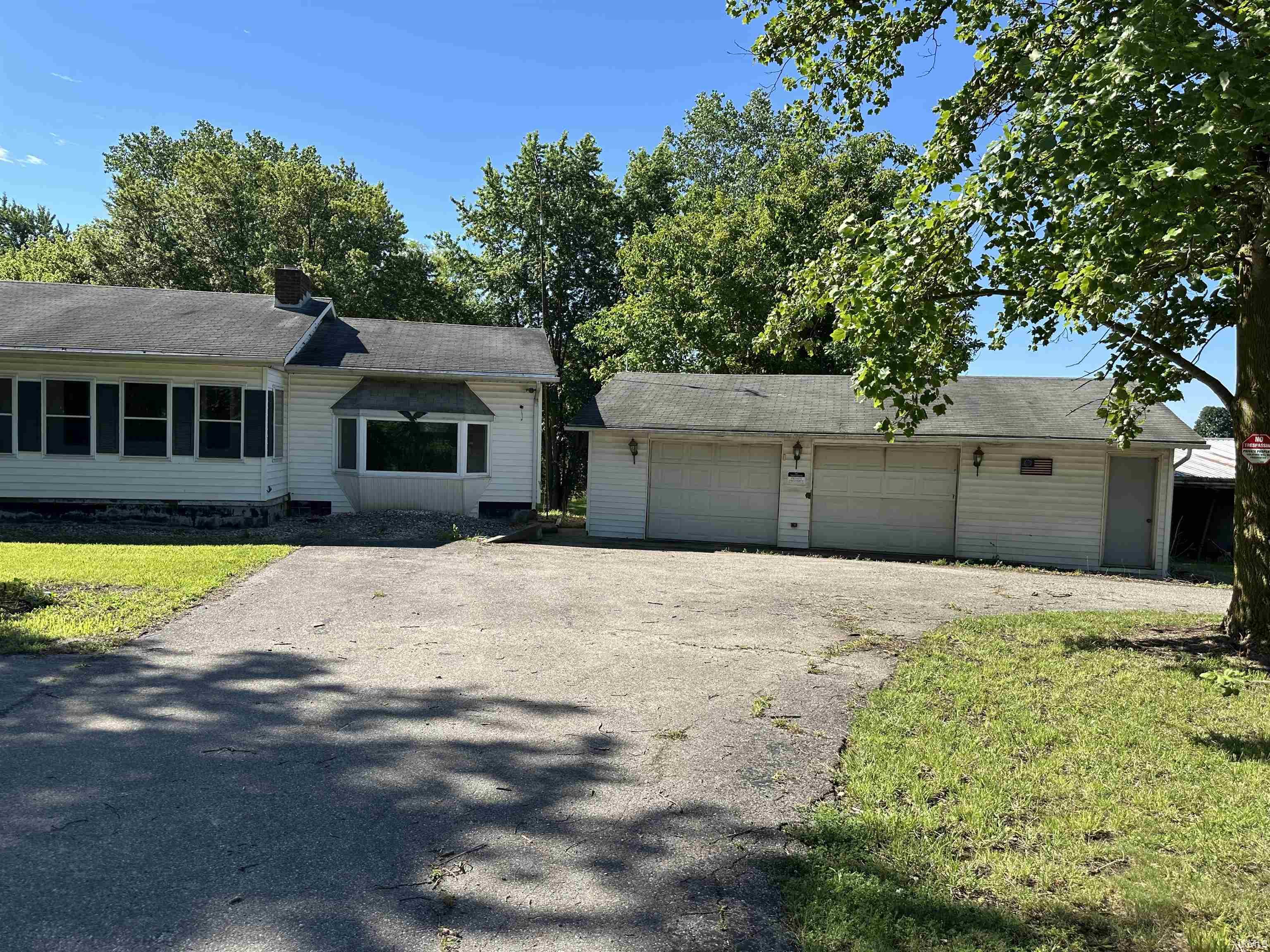 6259 North Bowman Road Roann, IN 46974 - Photo 2 of 25