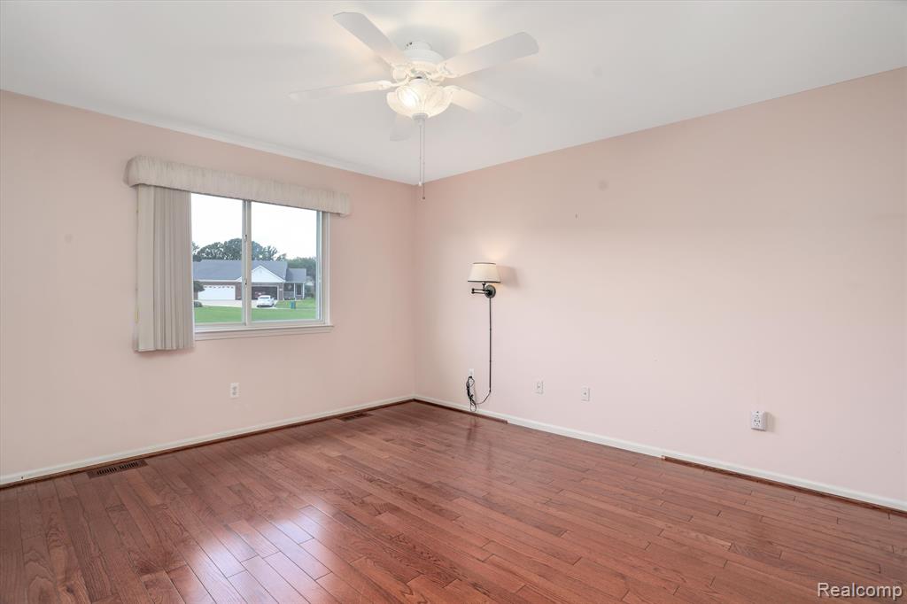 485 Newcastle Lane Romeo, MI 48065 - Photo 15 of 23 Gallery Image 15