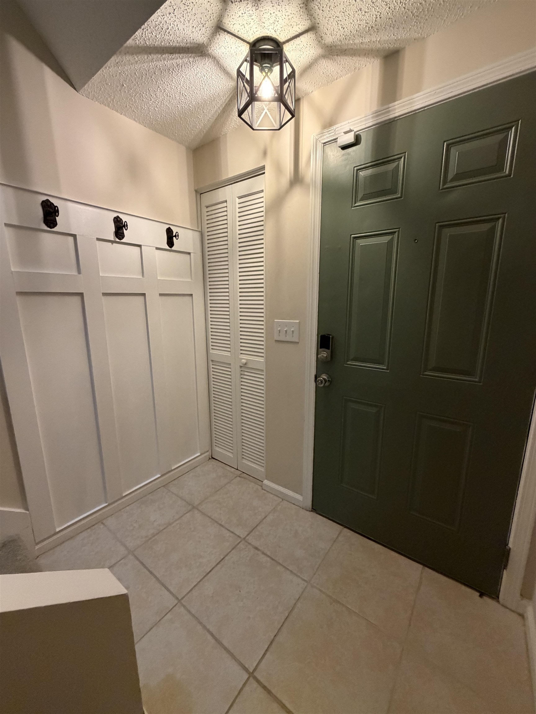 3801 Crown Point Road, Unit 1235 Jacksonville, FL 32257 - Photo 3 of 34 Gallery Image 3