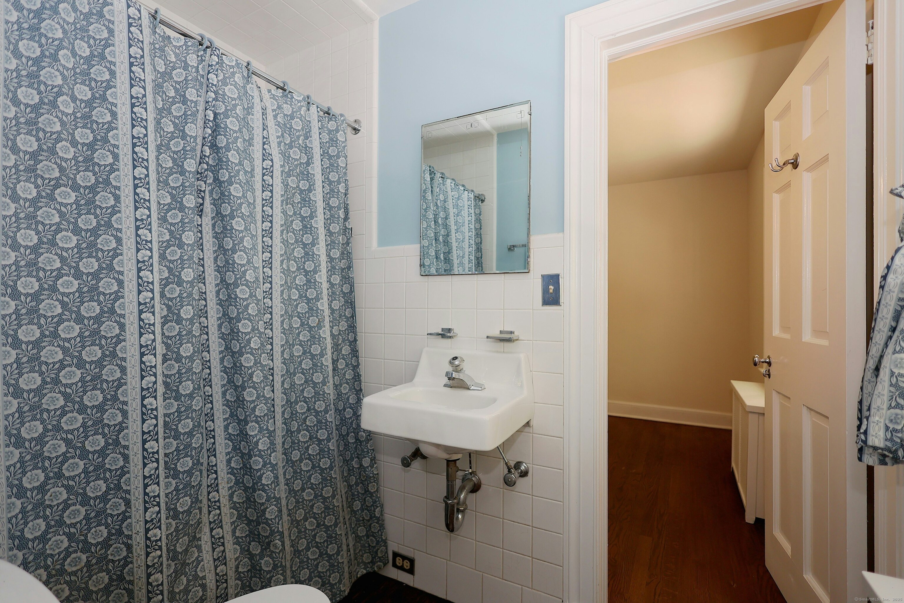 33 Peaceable Street Redding, CT 06896 - Photo 27 of 40