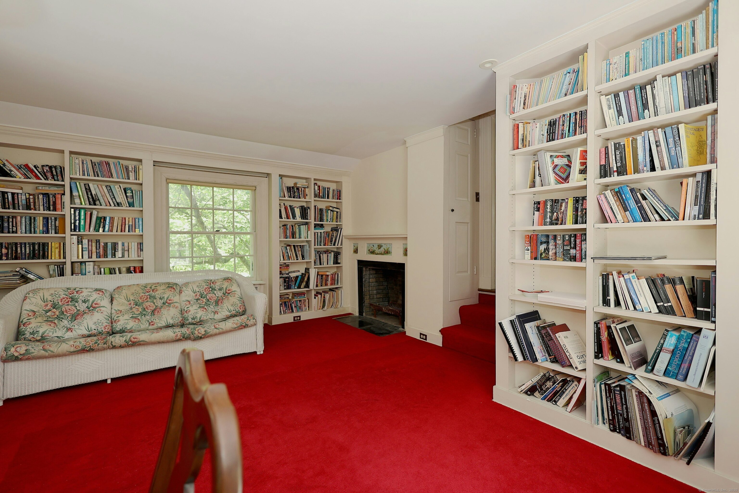 33 Peaceable Street Redding, CT 06896 - Photo 32 of 40