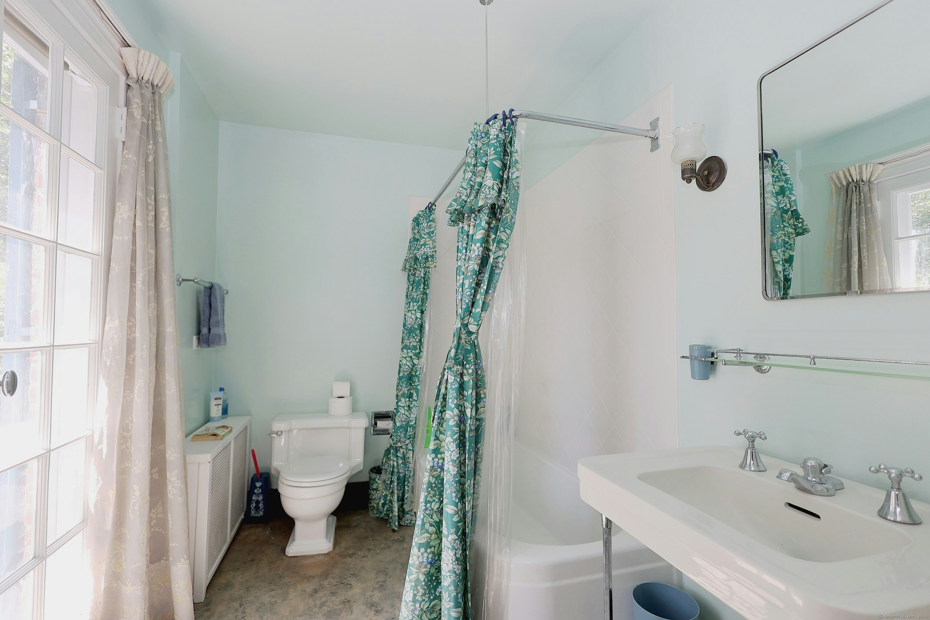 33 Peaceable Street Redding, CT 06896 - Photo 39 of 40