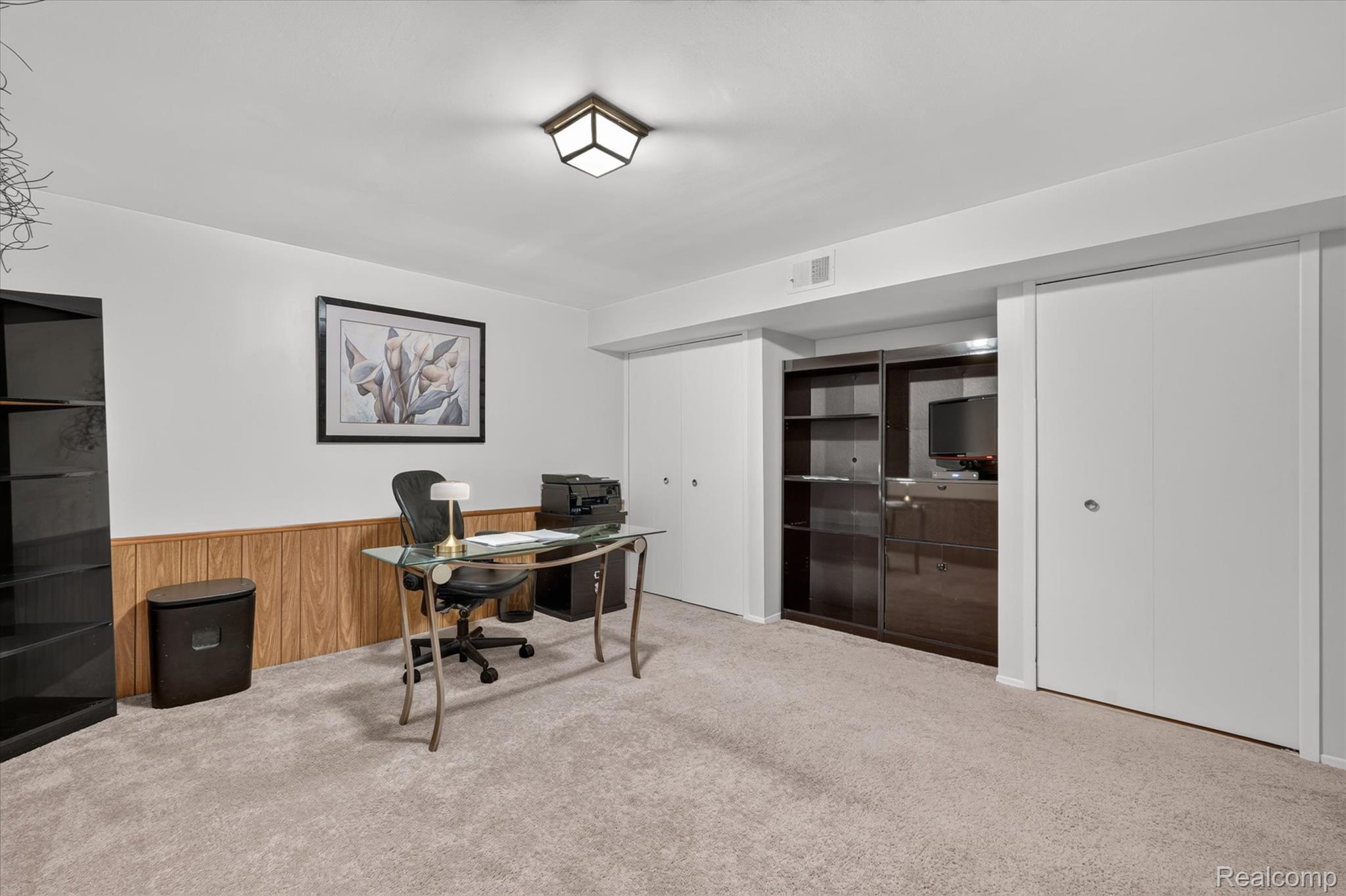 22076 Edgewater Novi, MI 48375 - Photo 27 of 47 25-22076-Edgewater-Windowstill.jpg