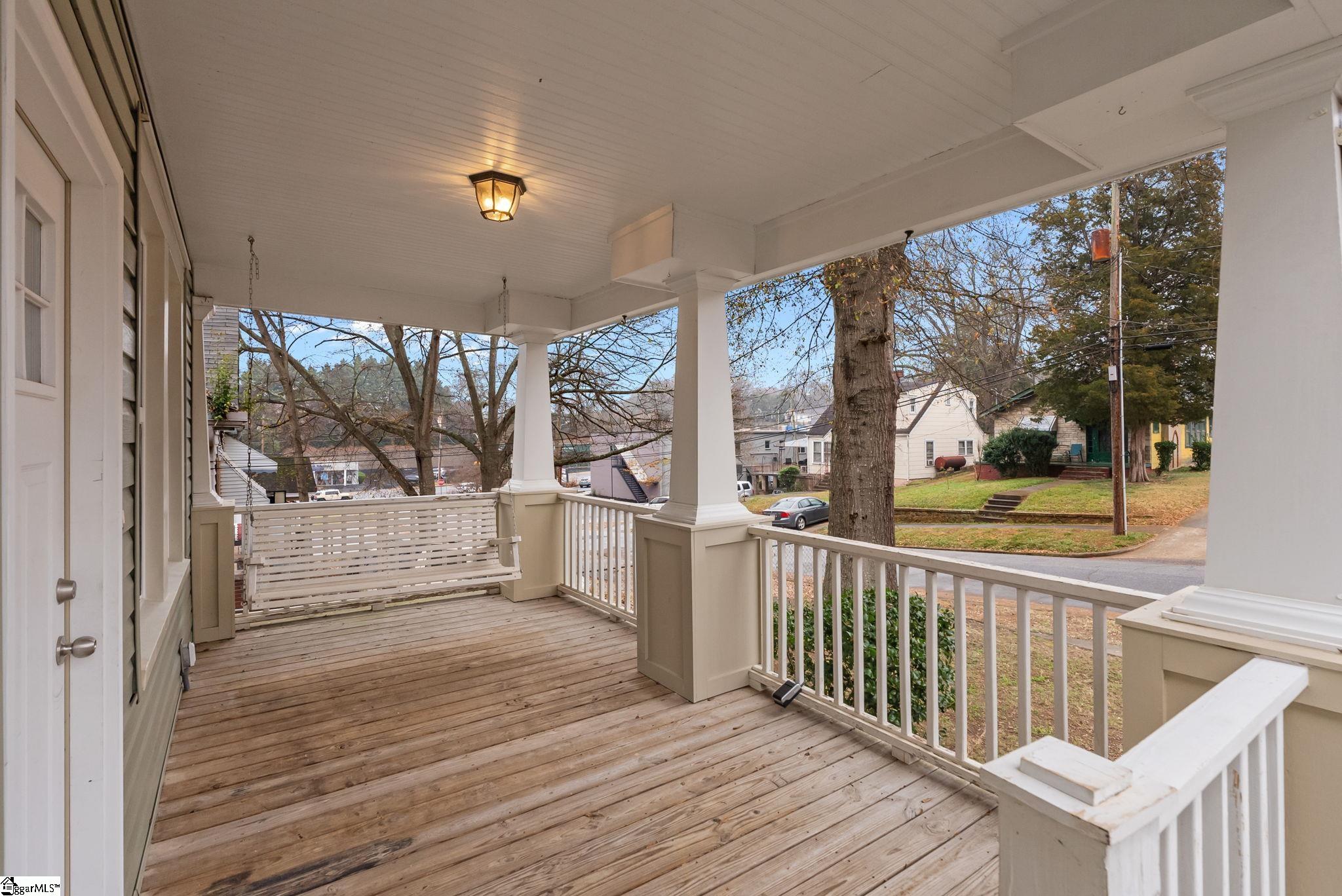 12 Underwood Avenue Greenville, SC 29607 - Photo 10 of 38