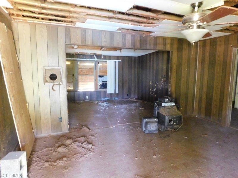 664 Farmer Road Denton, NC 27239 - Photo 3 of 12 Gallery Image 3