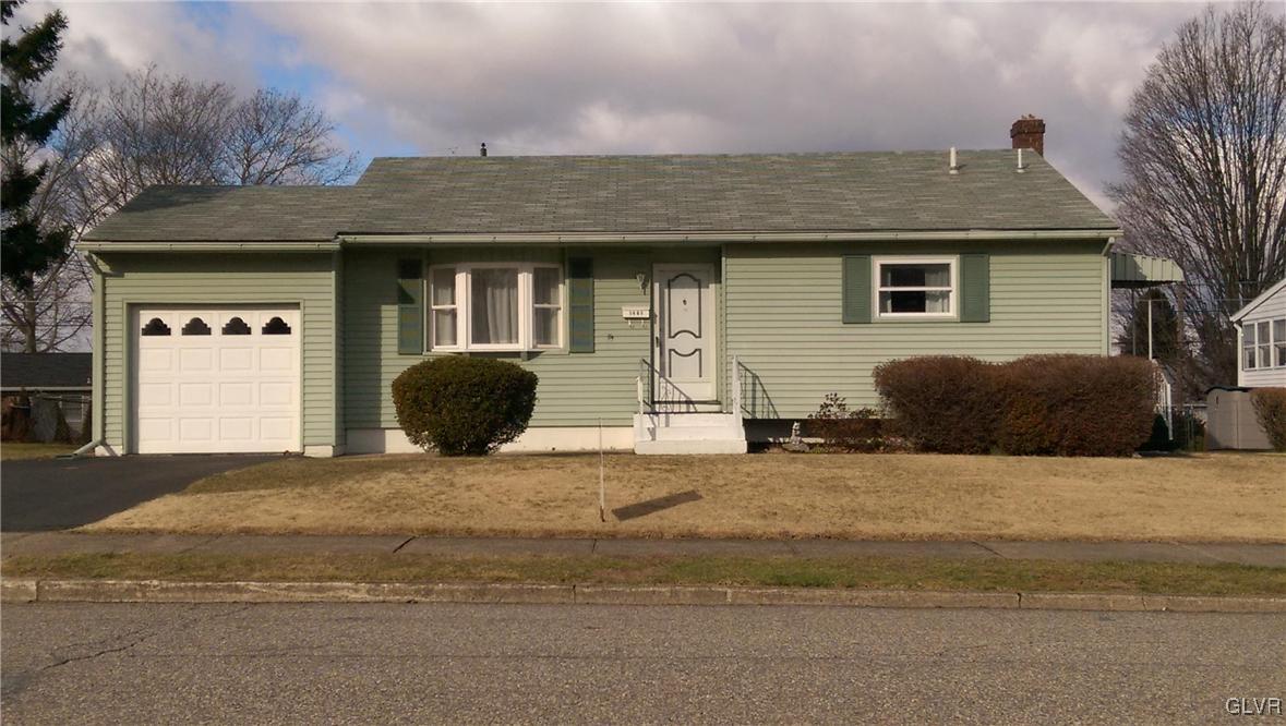 1561 Rudolph Drive Bethlehem, PA 18018 - Photo 1 of 9 Gallery Image 1