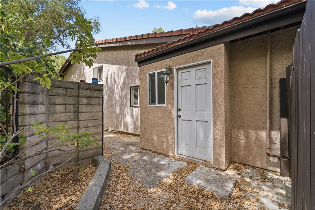 4444 Rochelle Place Encino, CA 91316 - Photo 34 of 55 Gallery Image 34