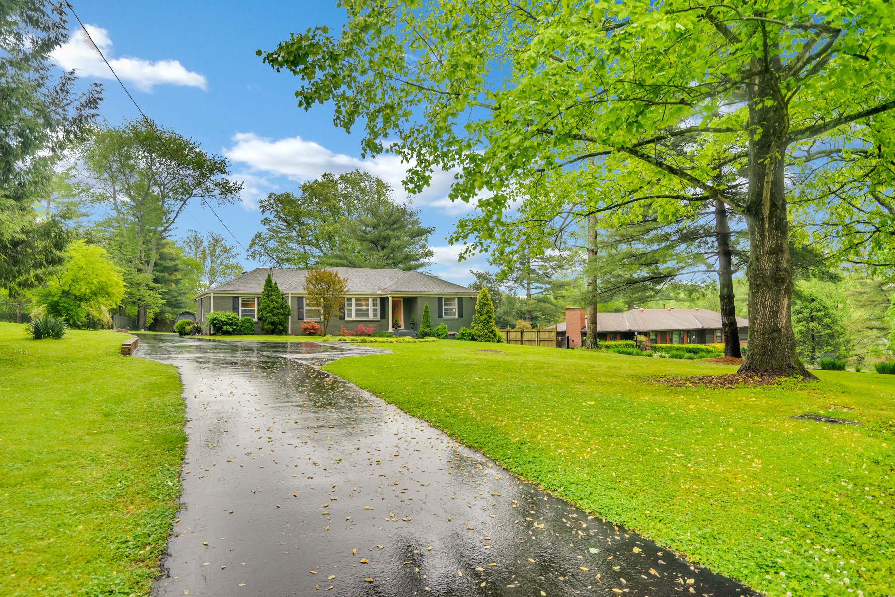 135 Spring Valley Road Nashville, TN 37214 - Photo 2 of 26 Gallery Image 2